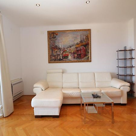 Appartamento White Wings Laurana Esterno foto