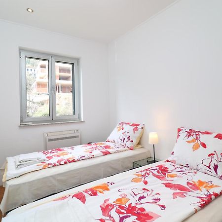 Appartamento White Wings Laurana Esterno foto