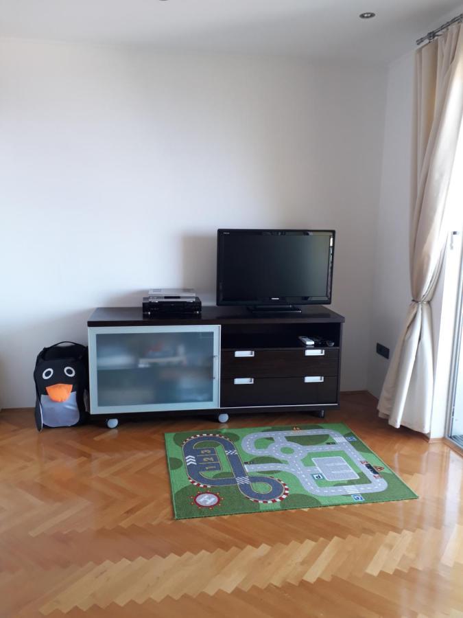 Appartamento White Wings Laurana Esterno foto